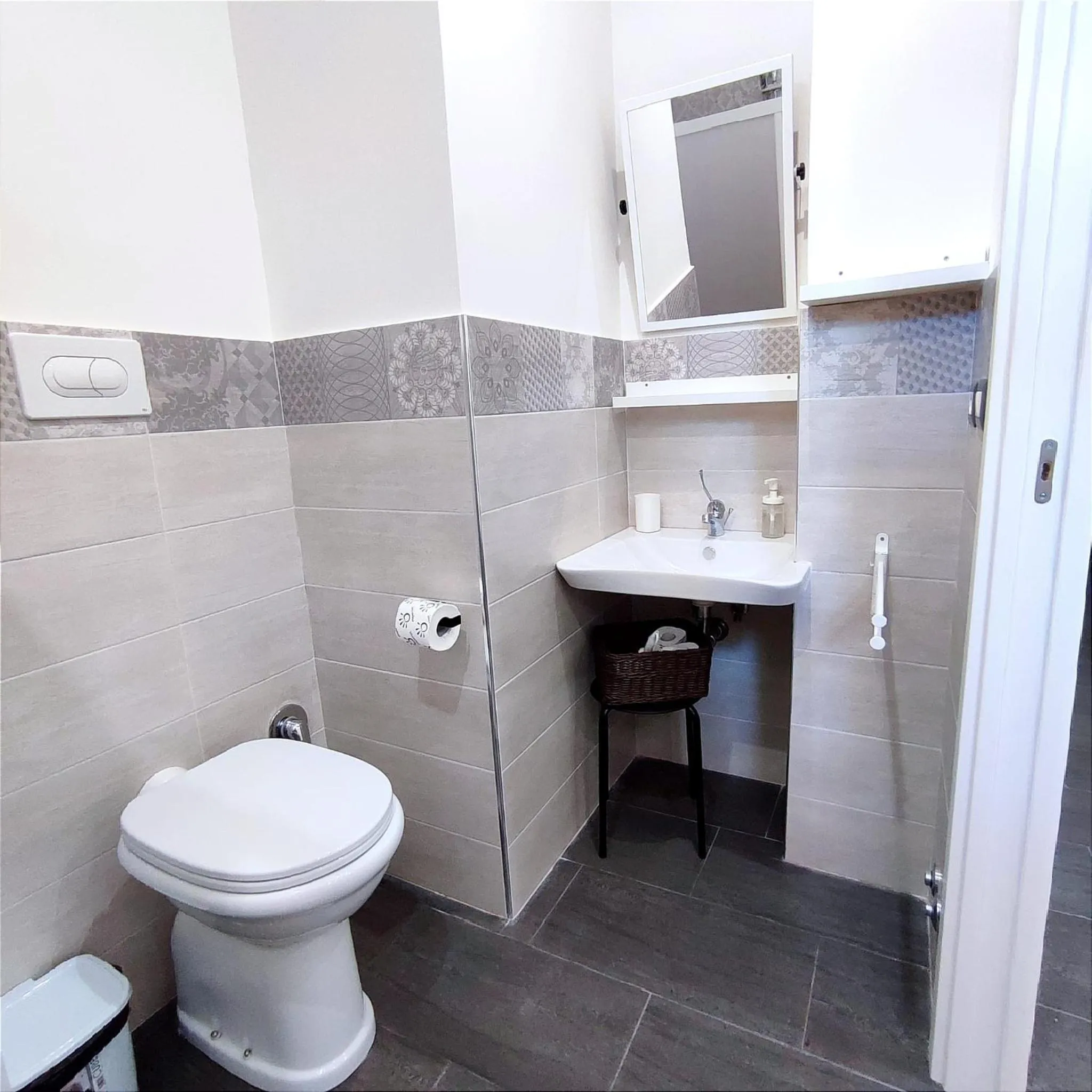 Bathroom in Passi di Mare Rooms