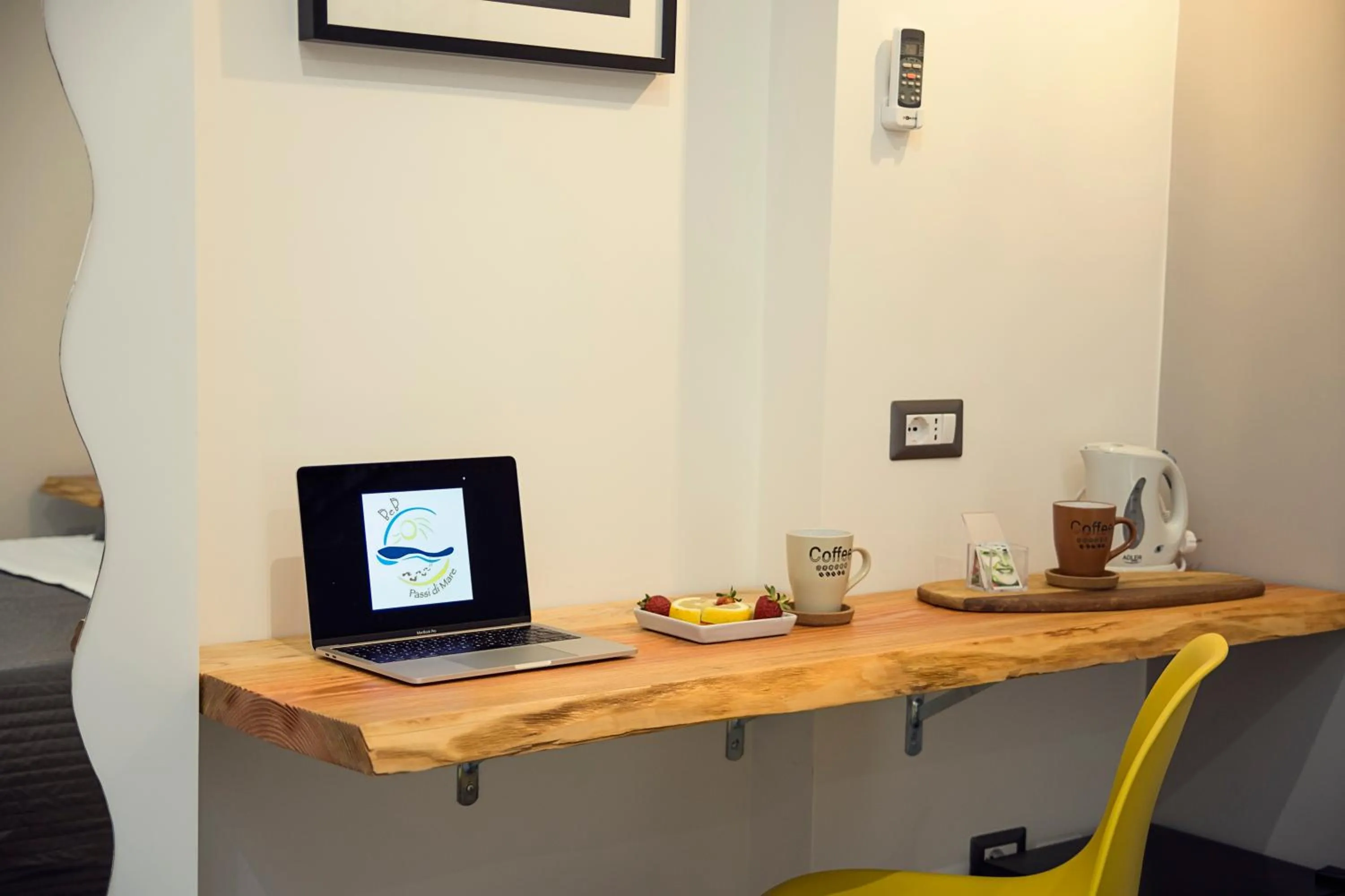 Photo of the whole room in Passi di Mare Rooms