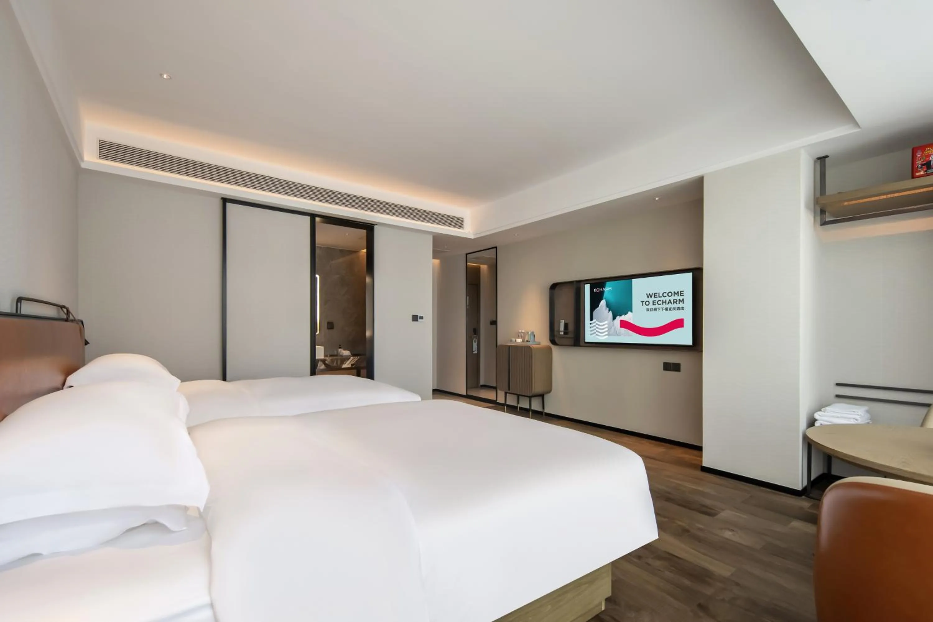 Photo of the whole room, Bed in Eharm Hotel Baise Jingxi Jinxiu Ancient Town