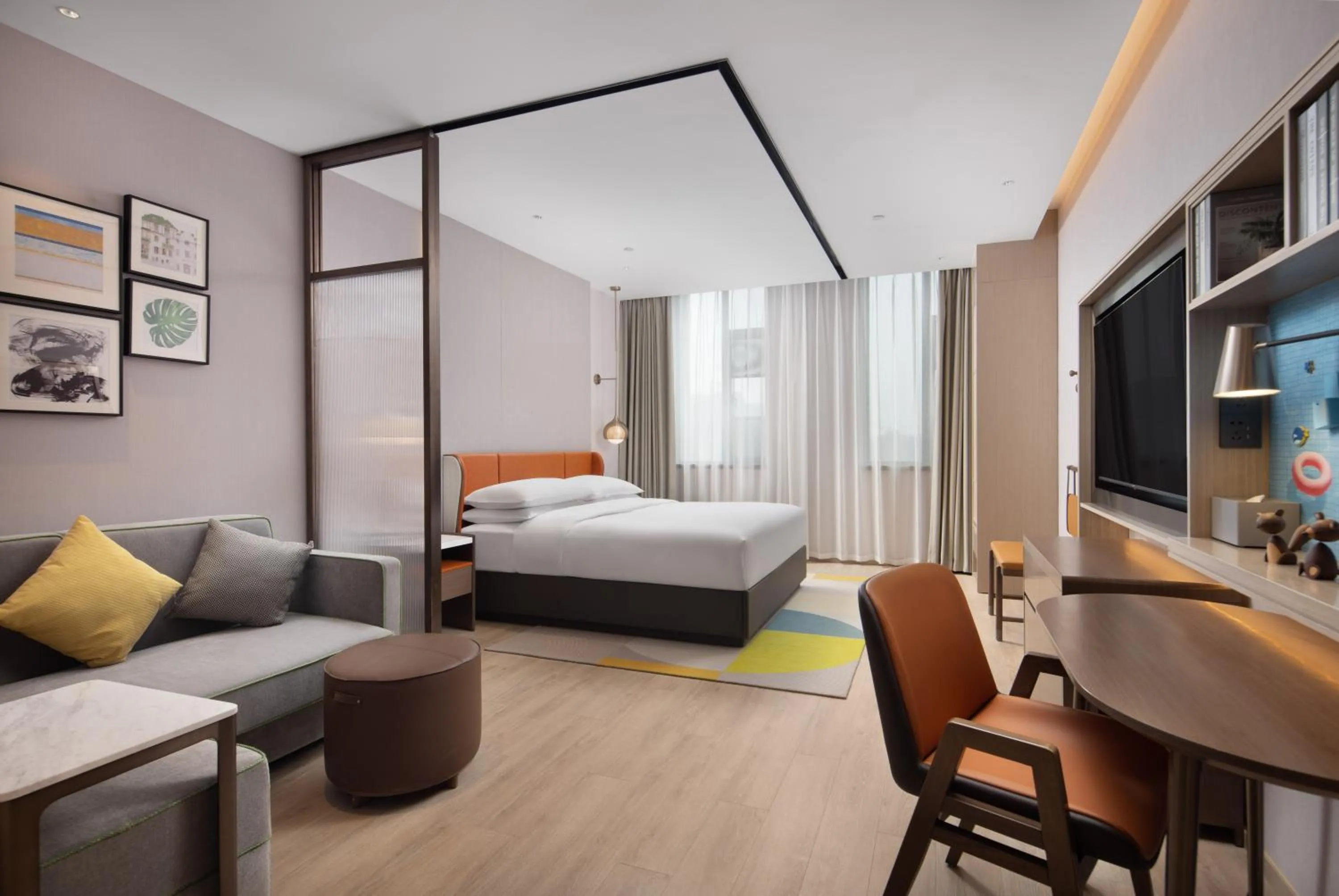 Photo of the whole room, Bed in Home2 Suite by Hilton Hangzhou Qianjiang New Town