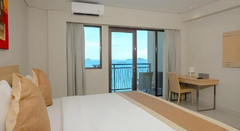 Bed in Laprima Hotel