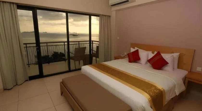 Bed in Laprima Hotel