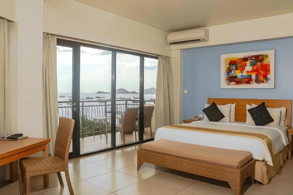 Bed in Laprima Hotel