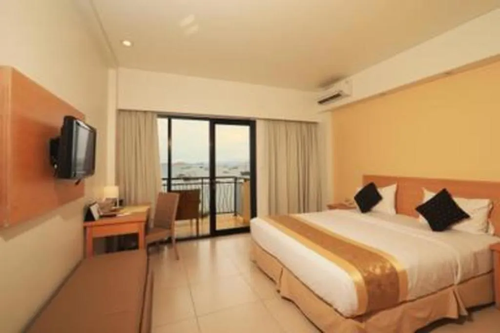 Bed in Laprima Hotel