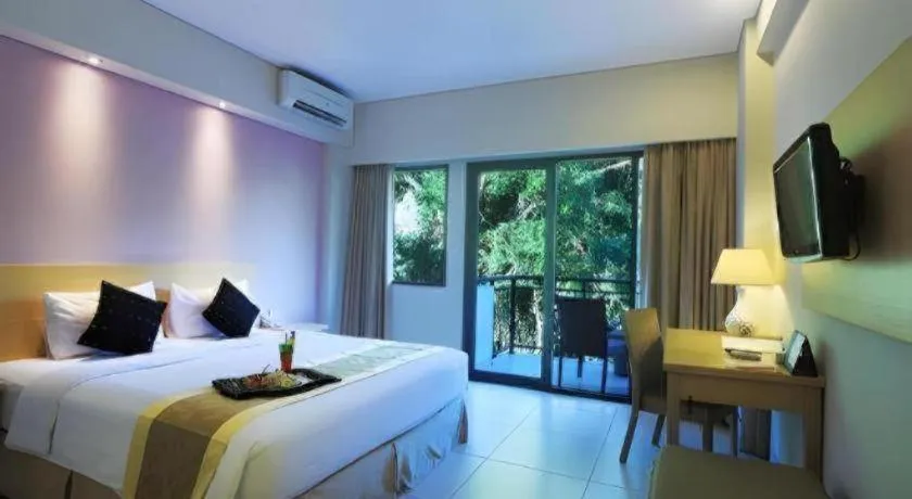 Bed in Laprima Hotel