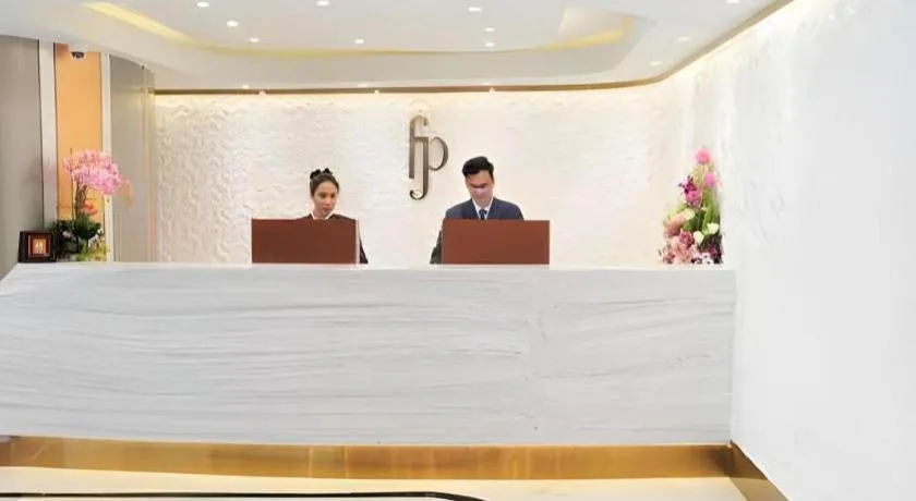 First Pride Hotel Bangkok