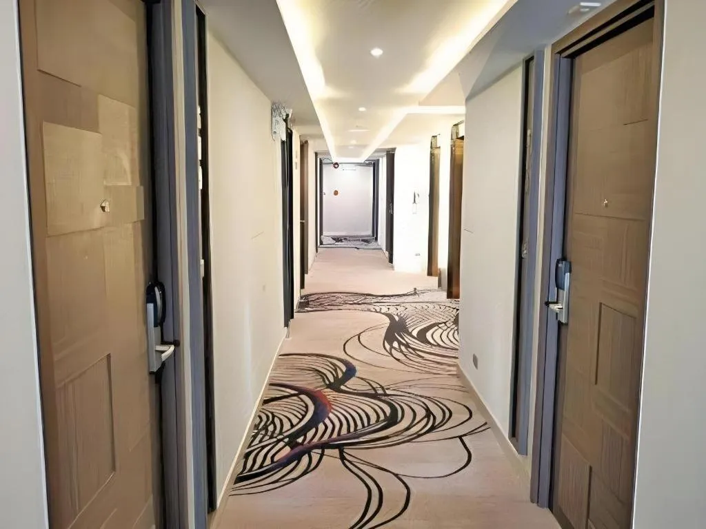 First Pride Hotel Bangkok