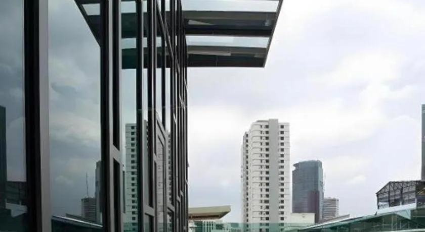 First Pride Hotel Bangkok