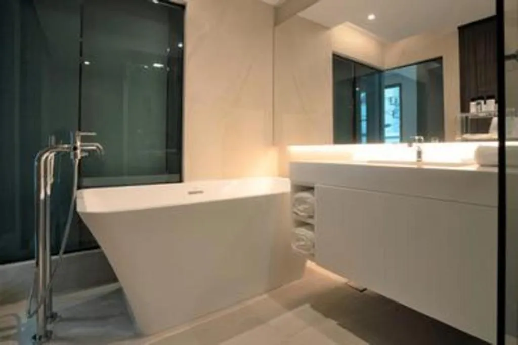 First Pride Hotel Bangkok