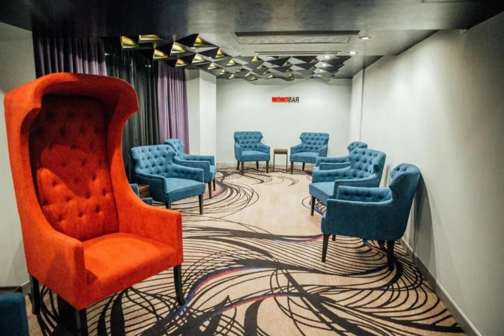 First Pride Hotel Bangkok