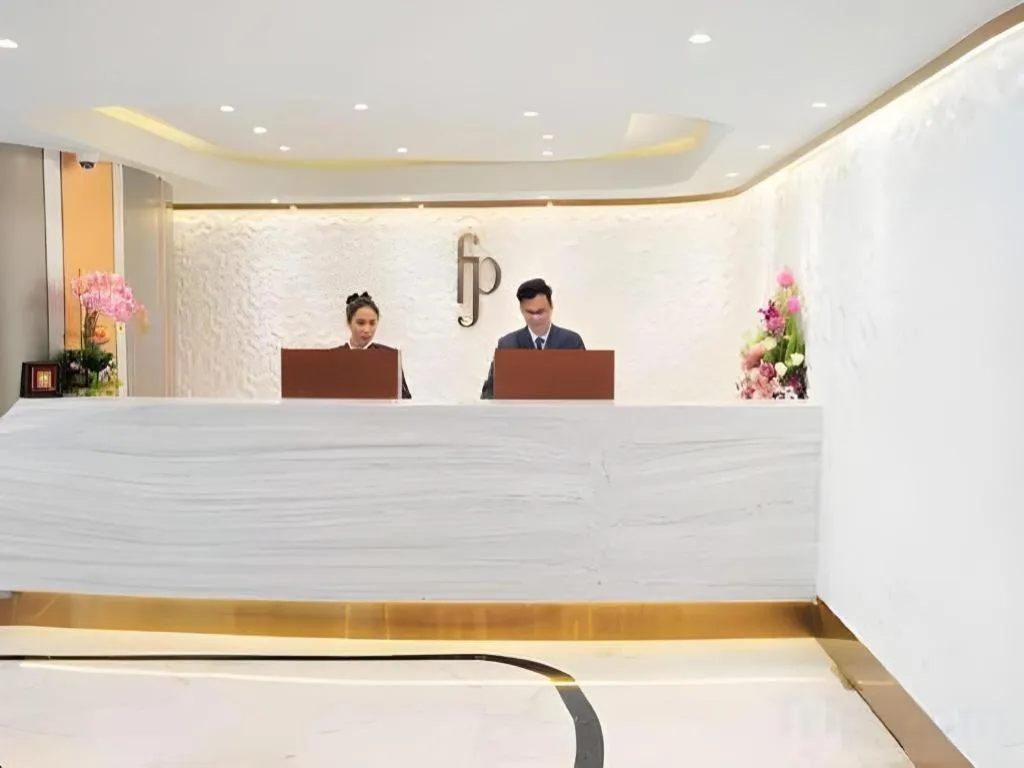 First Pride Hotel Bangkok