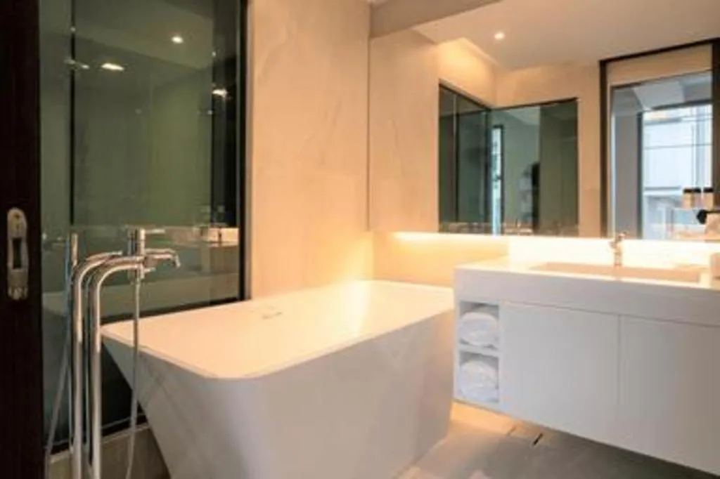 First Pride Hotel Bangkok