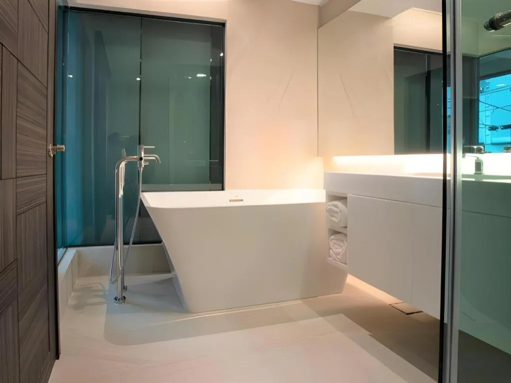 First Pride Hotel Bangkok