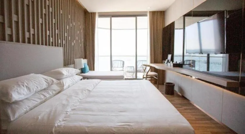 Bed in Symphony of The Sea Hotel