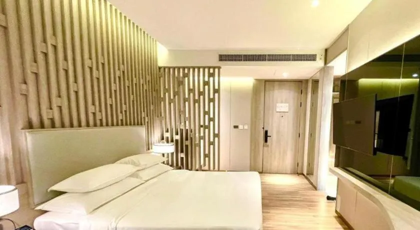 Bed in Symphony of The Sea Hotel