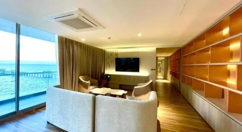 Symphony of The Sea Hotel