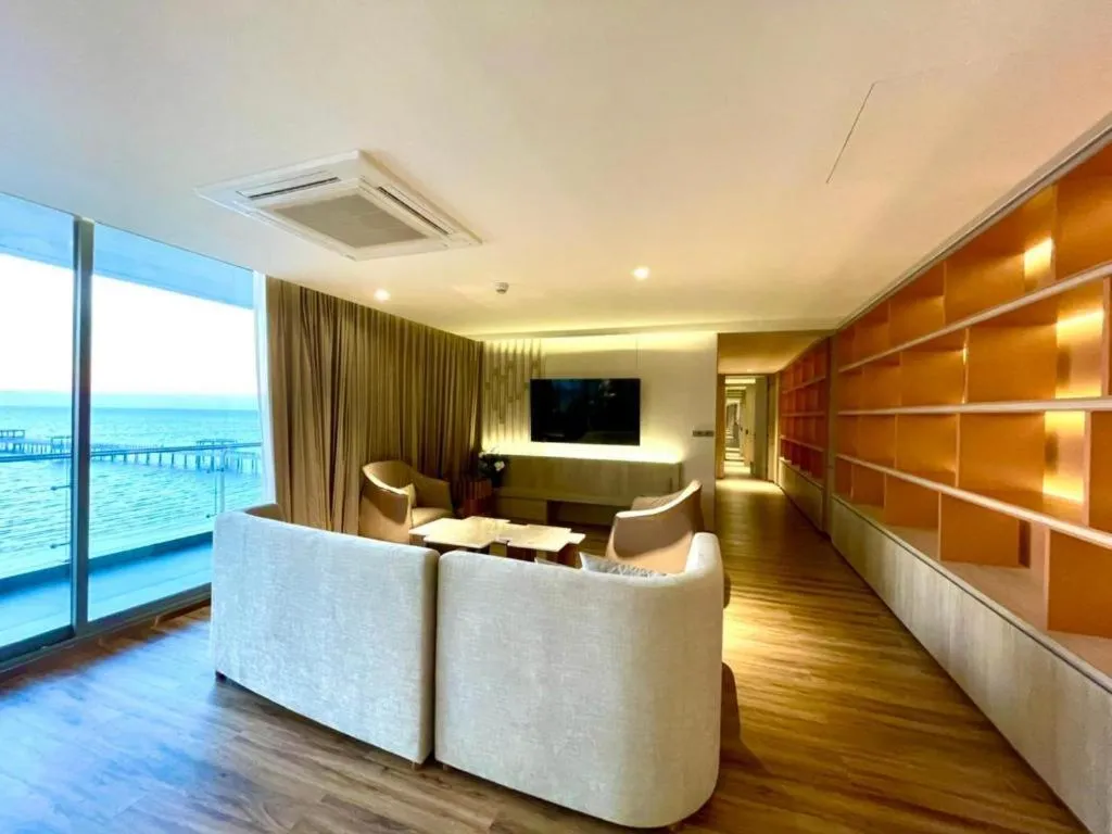 Symphony of The Sea Hotel