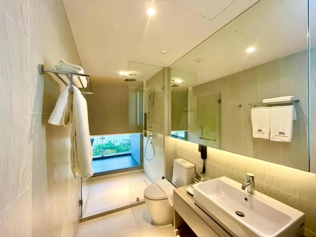 Symphony of The Sea Hotel