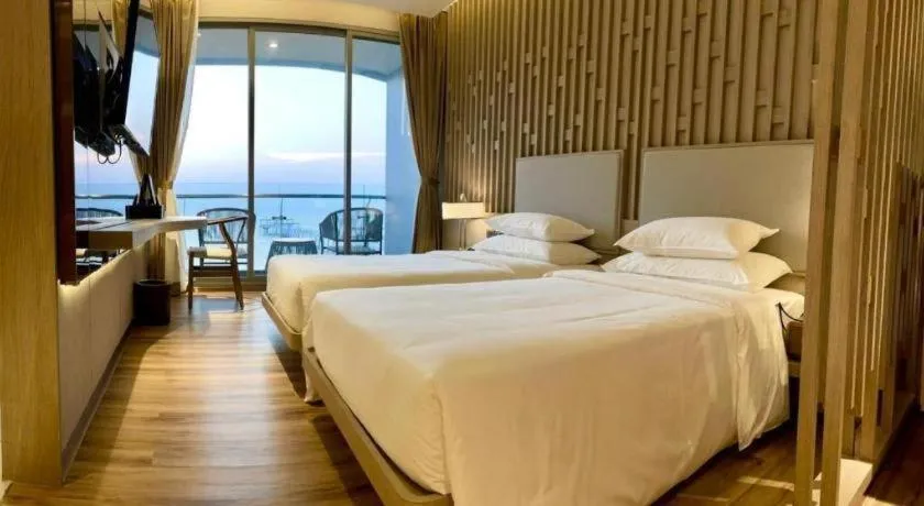 Bed in Symphony of The Sea Hotel