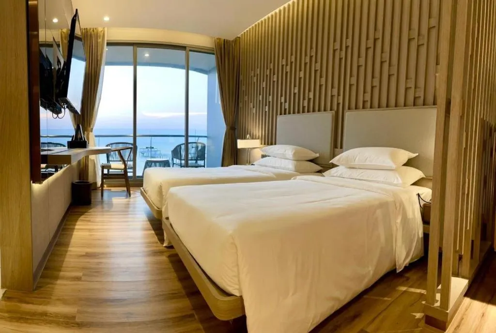Bed in Symphony of The Sea Hotel