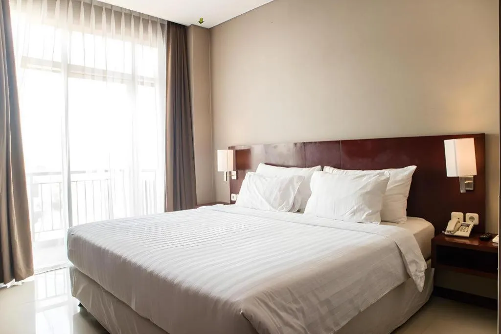 Bed in Karlita Hotel Tegal