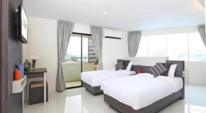 Bed in The Zen Hotel Pattaya