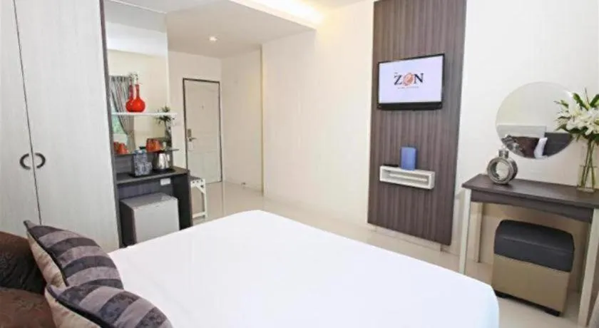 Bed in The Zen Hotel Pattaya