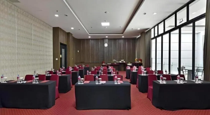 Travello Hotel Bandung