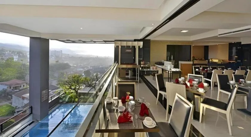 Travello Hotel Bandung