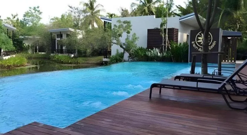 Lumphawa Amphawa Resort