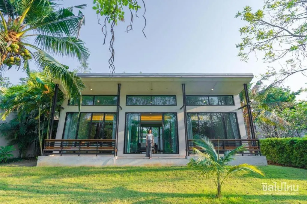 Lumphawa Amphawa Resort