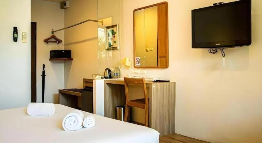 Lumphawa Amphawa Resort