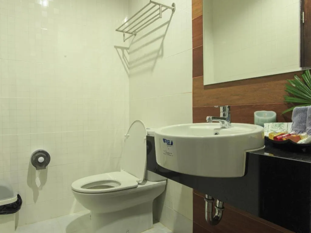 The Breeze Lipe Resort