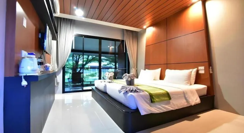 Bed in The Breeze Lipe Resort