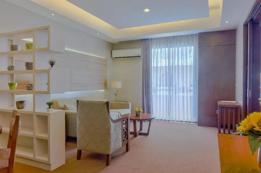 Mansion Garden Hotel