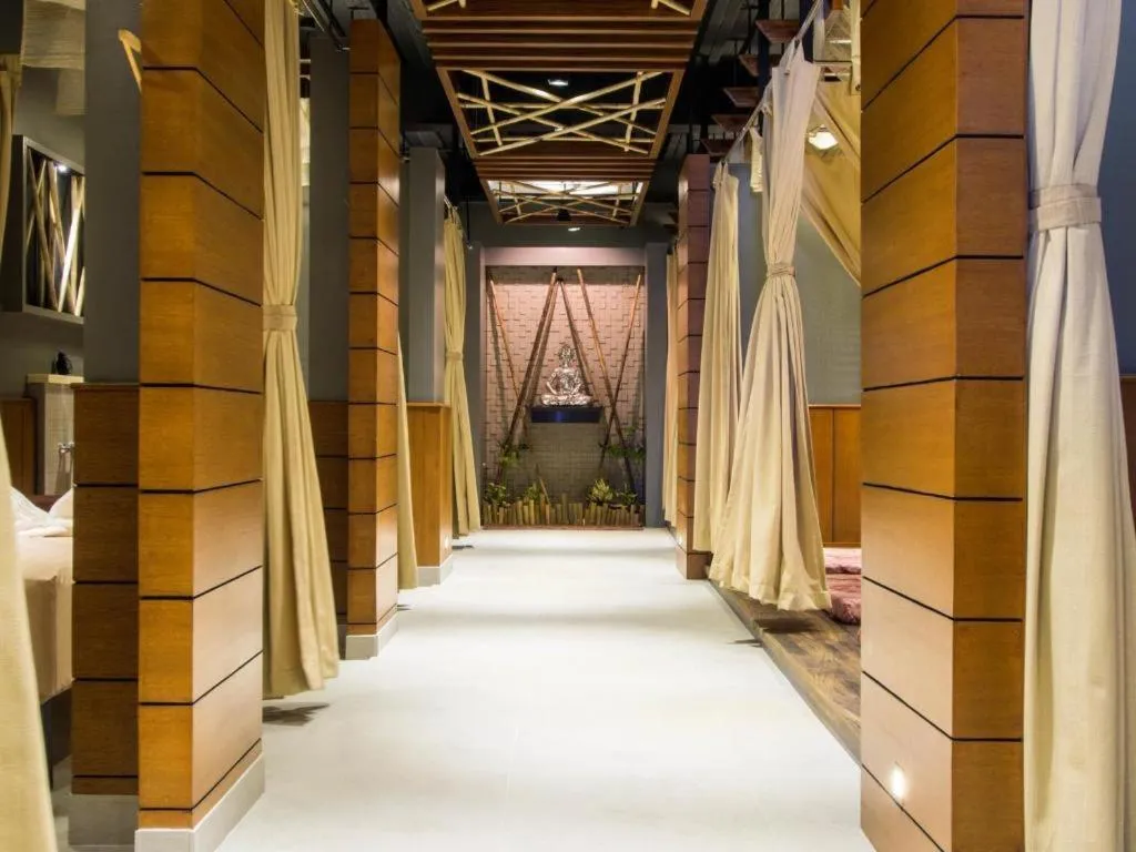 Mansion Garden Hotel