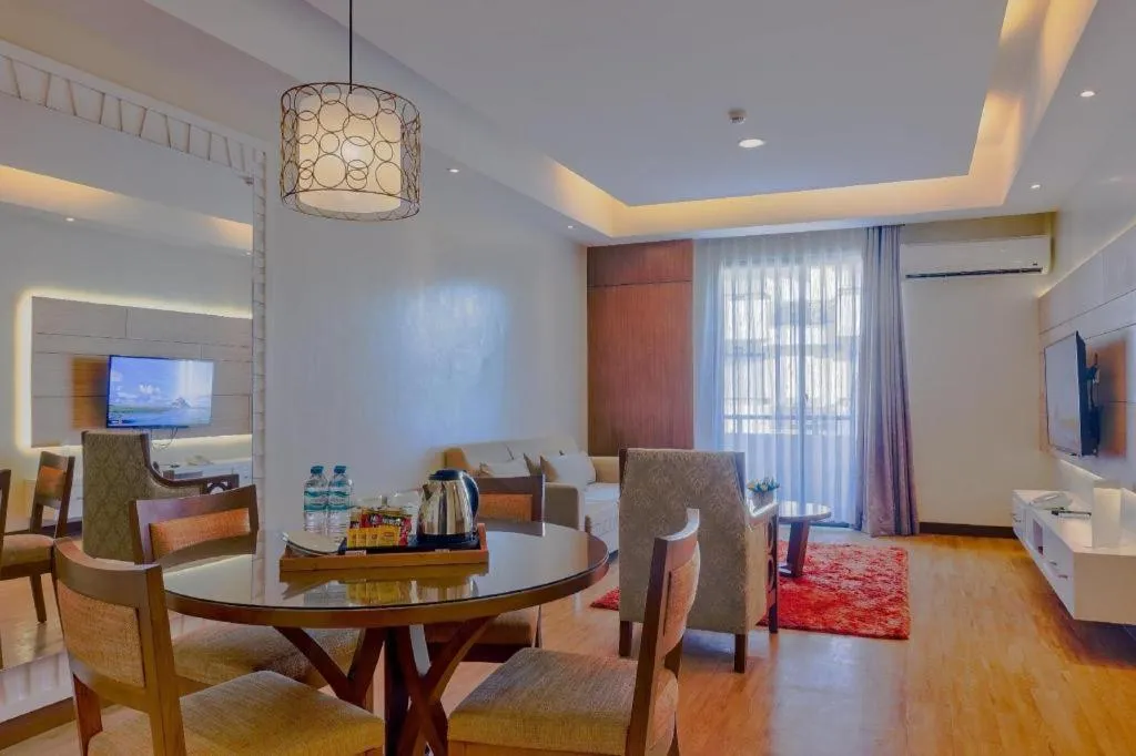 Mansion Garden Hotel