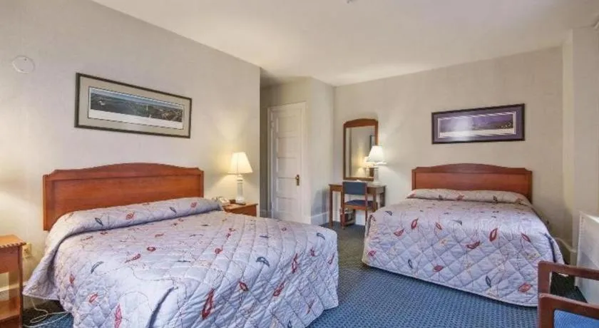 Bed in Hotel Harrington