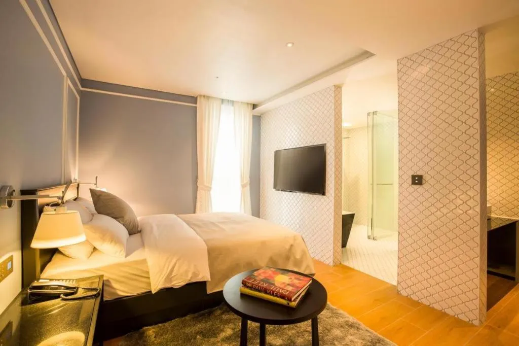 Bed in Trang blue hotel