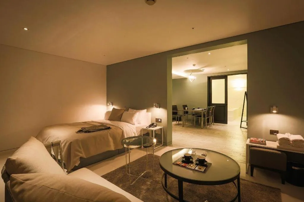 Bed in Trang blue hotel