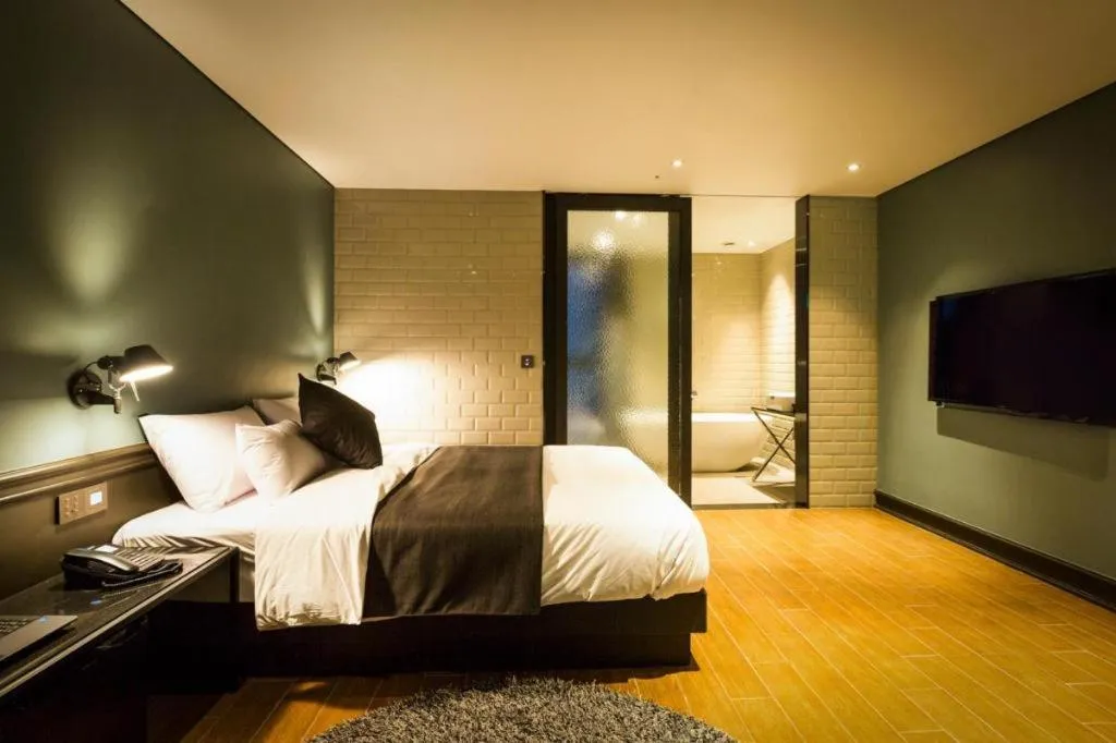 Bed in Trang blue hotel