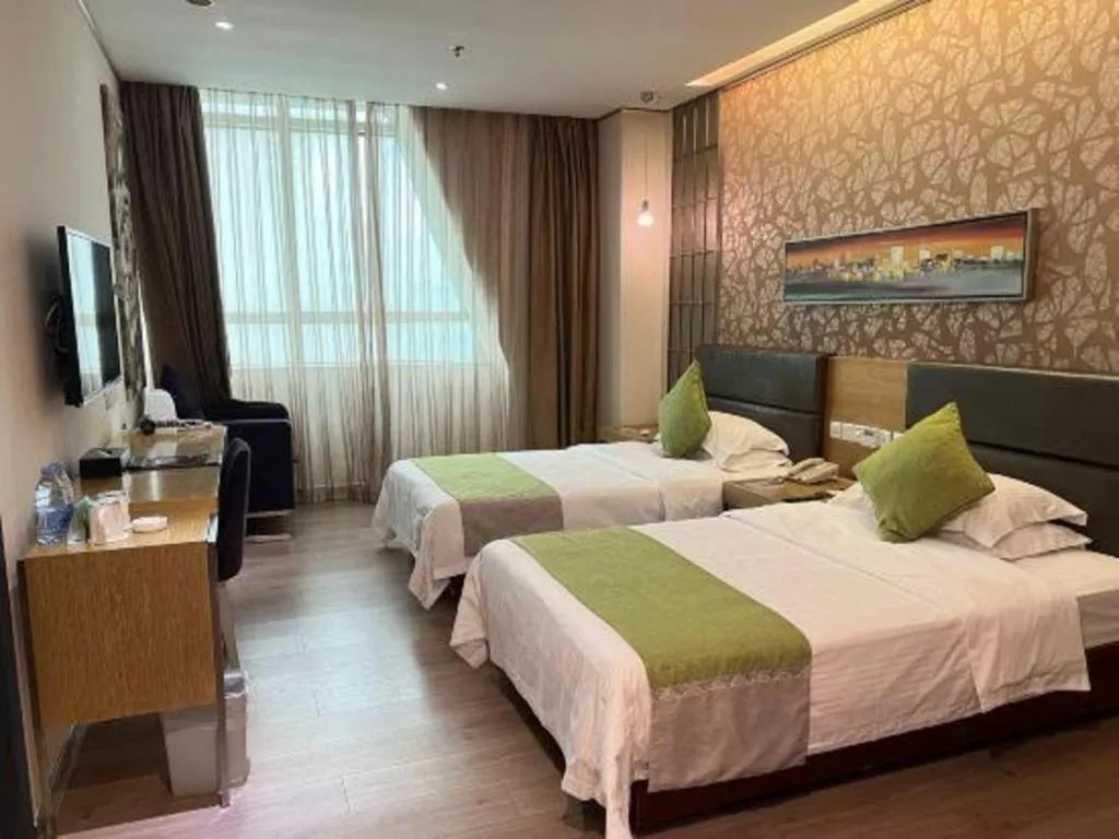 Bed in GreenTree Alliance Shenzhen Shekou Sea World Taizi Road Hotel