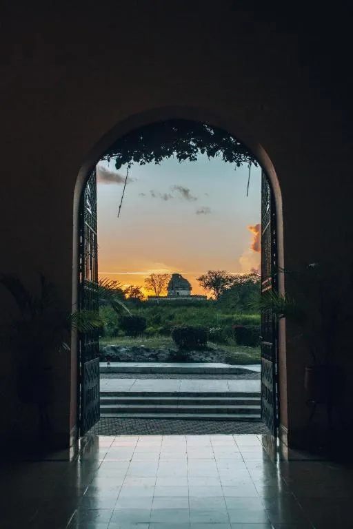 Mayaland Hotel & Bungalows