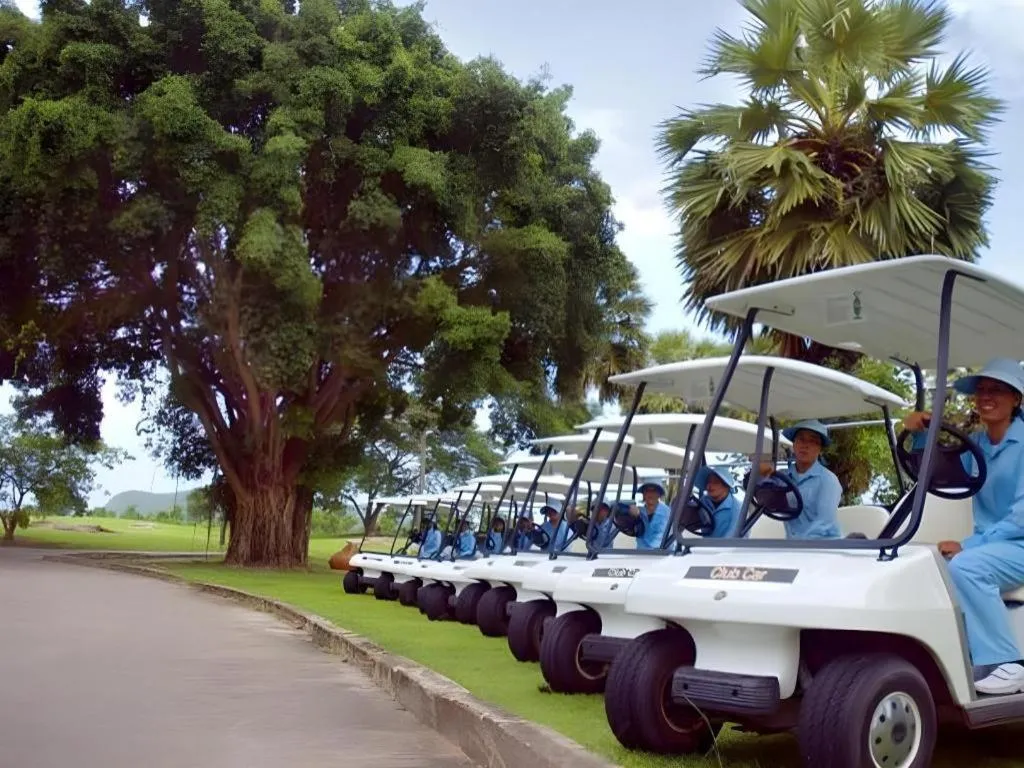 Lake View Hotel And Golf Club