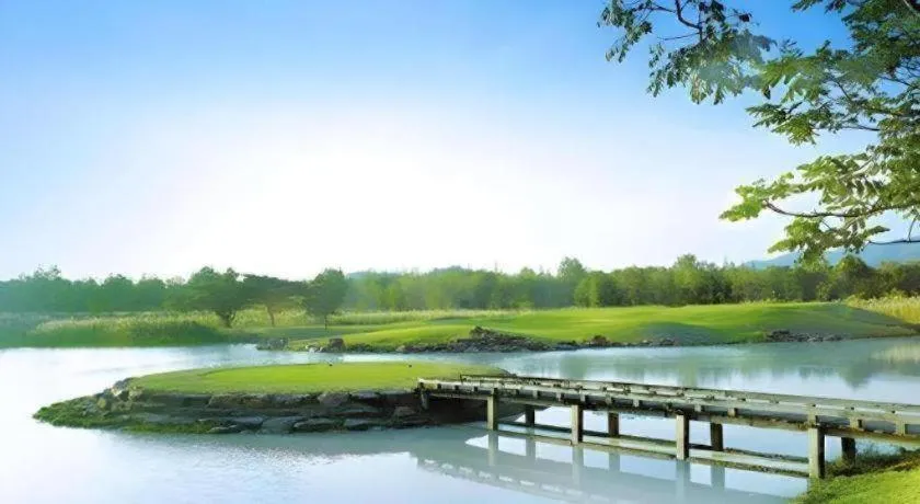 Lake View Hotel And Golf Club