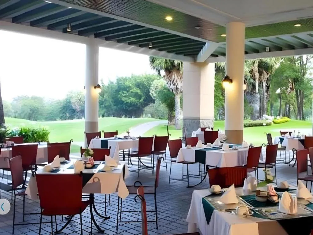 Lake View Hotel And Golf Club