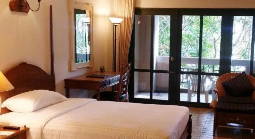 Bed in Lake View Hotel And Golf Club