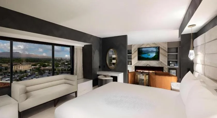 Bed in Peppermill Resort Spa Casino