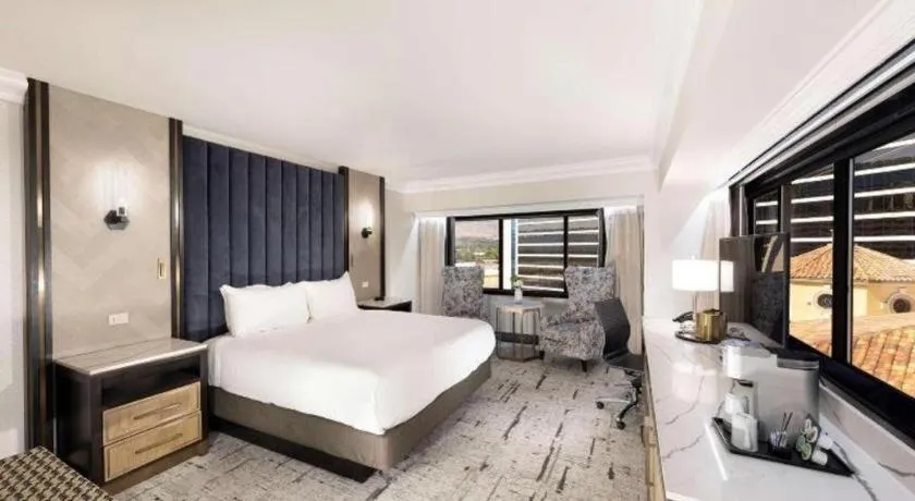 Bed in Peppermill Resort Spa Casino