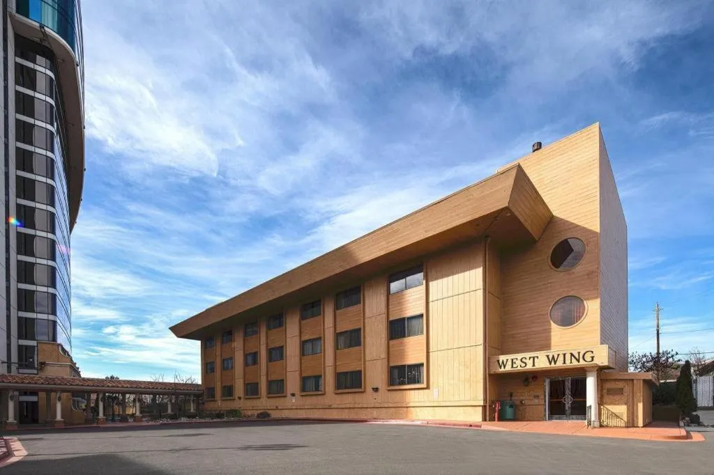 Peppermill Resort Spa Casino